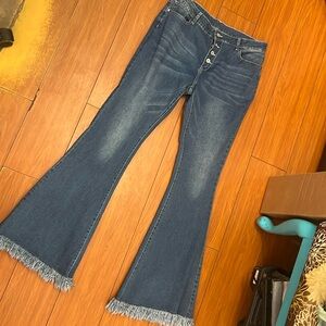 Frayed Flare jeans